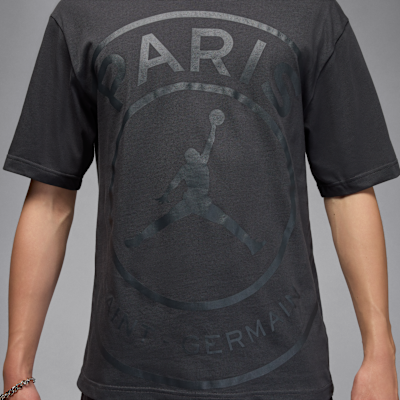 Paris Saint-Germain Men's T-Shirt. Nike.com